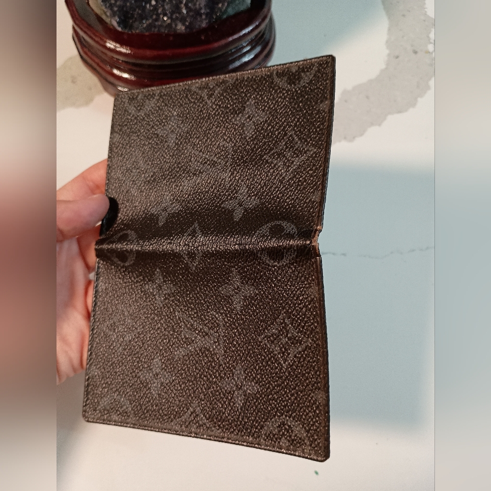 Louis Vuitton Brown Monogram Card Holder - Picture 2 of 9
